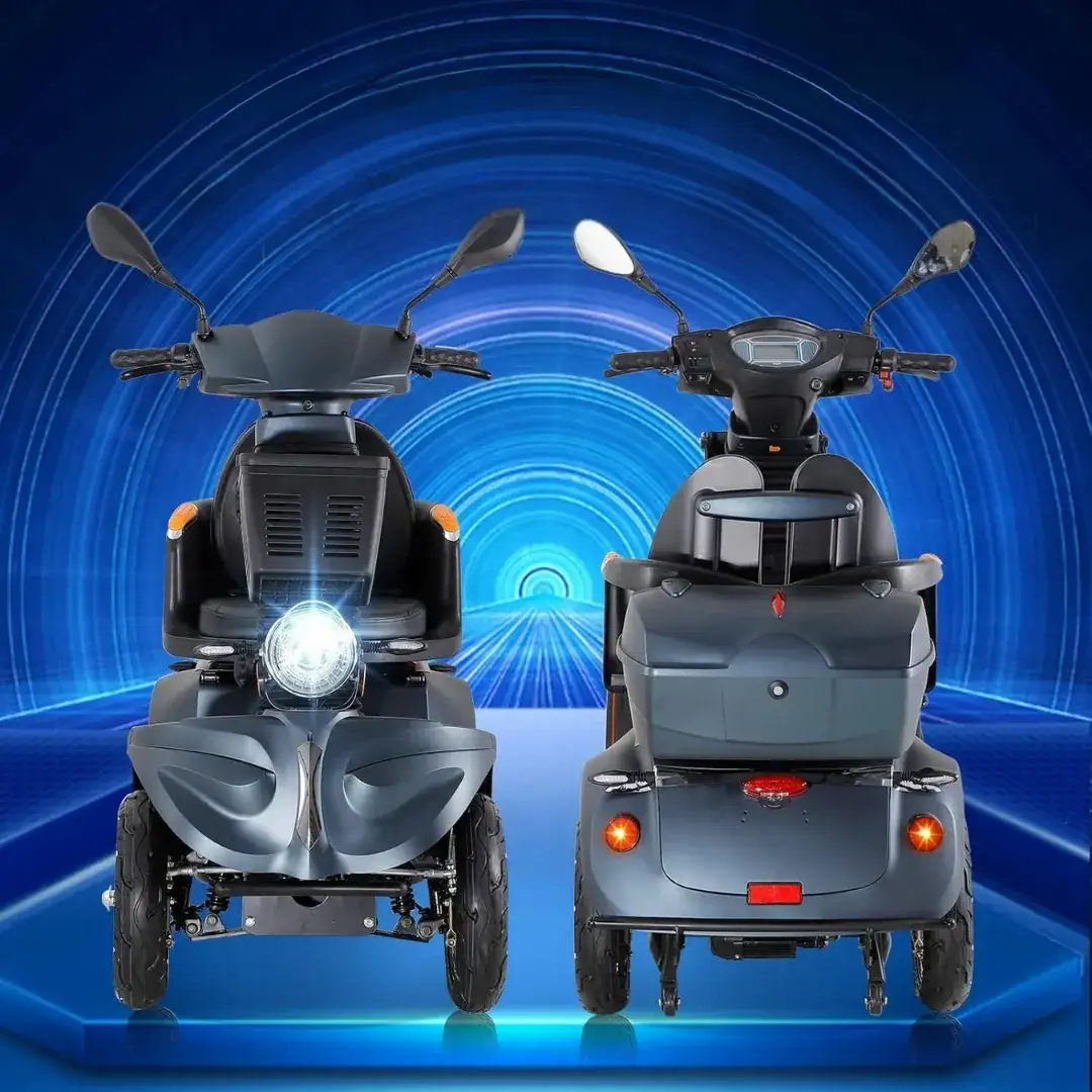 1755185396-1753132788-2 Scoo - Elektrische Scootmobiel voor Senioren – Opvouwbaar, vierwielig, Met Draaibare Zitting - Bild 1